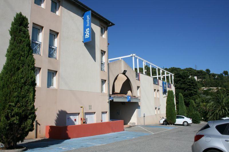 Ibis Budget Cannes Мужен Экстерьер фото